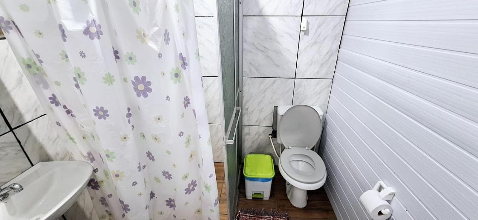 Villa CASA completa em TORRES-RS - O MELHOR CUSTO BENEFICIO na mais bela praia Gaúcha - Cozinha - Banheiro - Ar condicionado - Smart TV 32 Android Apps Youtube - Netflix - Prime Vídeo e Wi-Fi - Estacionamento - Acomoda até 10 pessoas - Anfitriã Superhost n Extérieur photo
